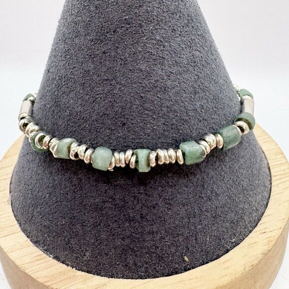 Vintage 950 Silver Nephrite Jade Stone Bead Bohemian Dainty Bracelet 5.7g 7” - Picture 1 of 12